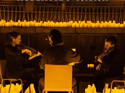 Hudba Coldplay při svíčkách